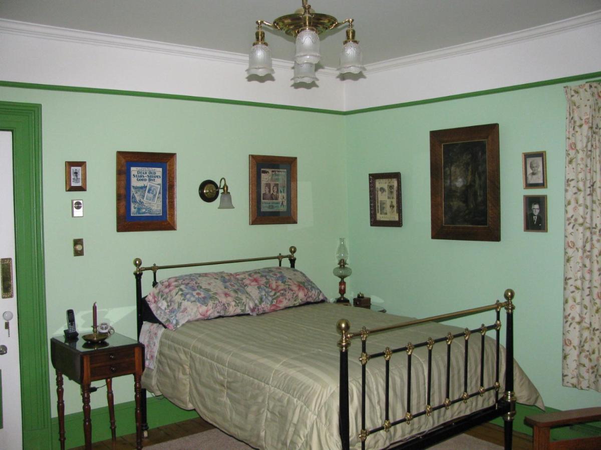 Gower Manor Historic Bed & Breakfast St. John's Bagian luar foto