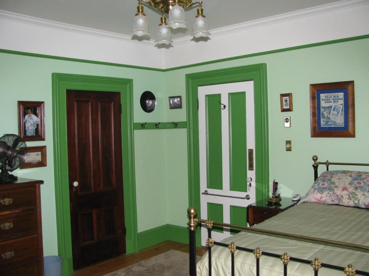 Gower Manor Historic Bed & Breakfast St. John's Bagian luar foto