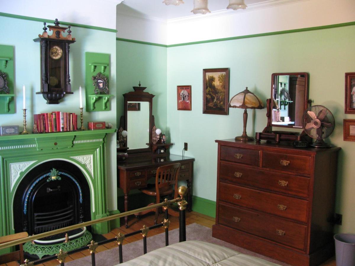 Gower Manor Historic Bed & Breakfast St. John's Bagian luar foto