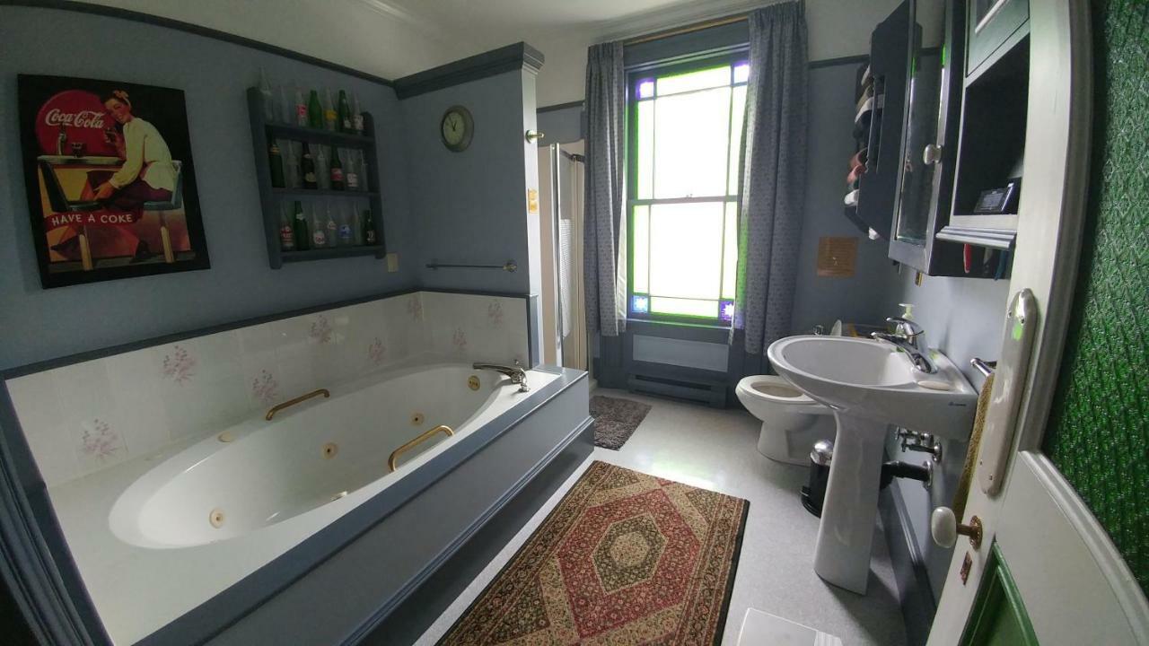 Gower Manor Historic Bed & Breakfast St. John's Bagian luar foto
