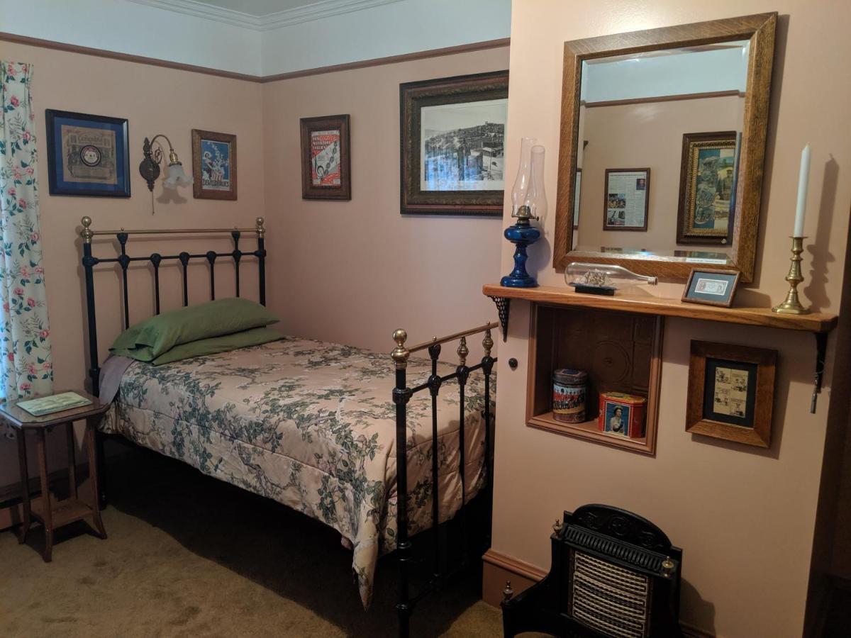 Gower Manor Historic Bed & Breakfast St. John's Bagian luar foto